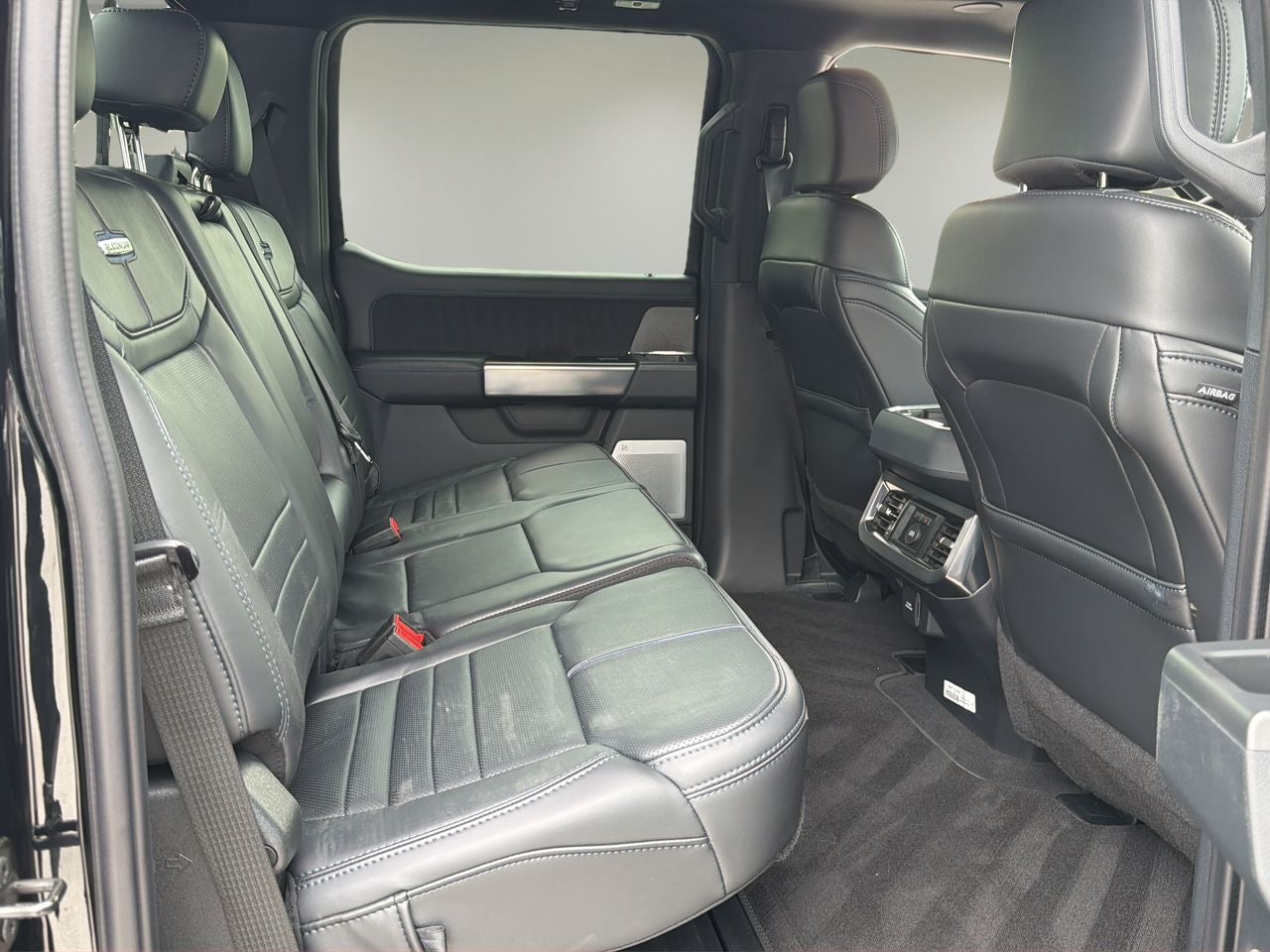 2025 Ford F-450SD Platinum DRW
