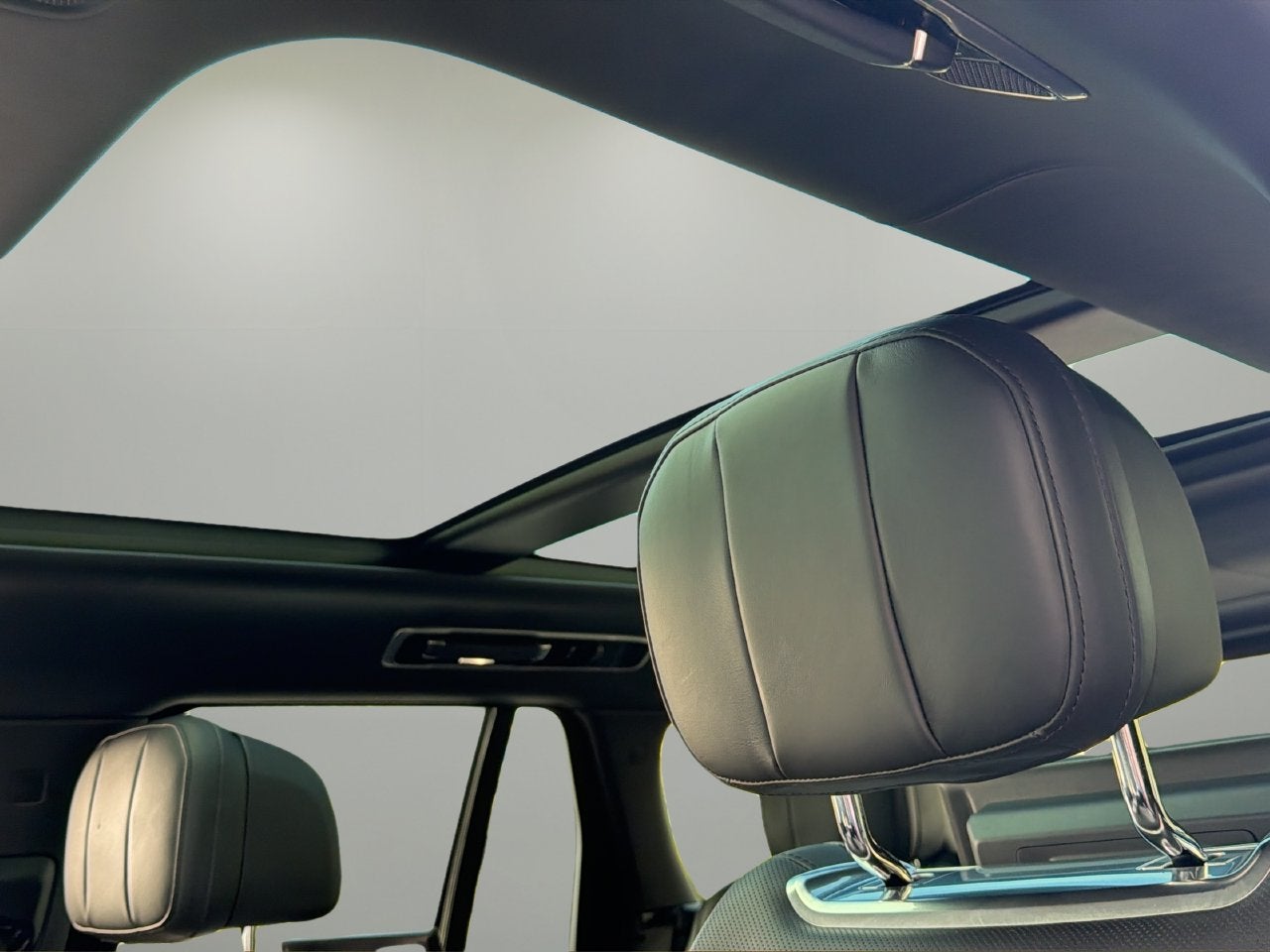 2023 Land Rover Range Rover Autobiography
