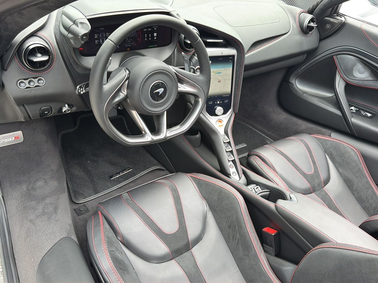 2025 McLaren 750S Spider