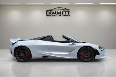 2025 McLaren 750S Spider