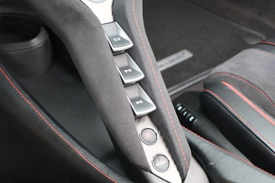 2020 McLaren 720S Performance