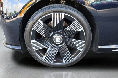 2024 Rolls-Royce Spectre Coupe