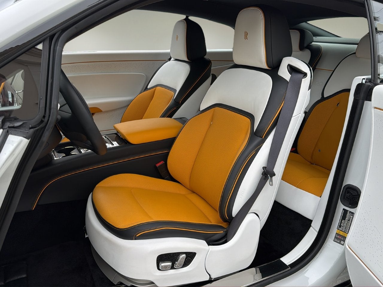 2025 Rolls-Royce Spectre Black Badge