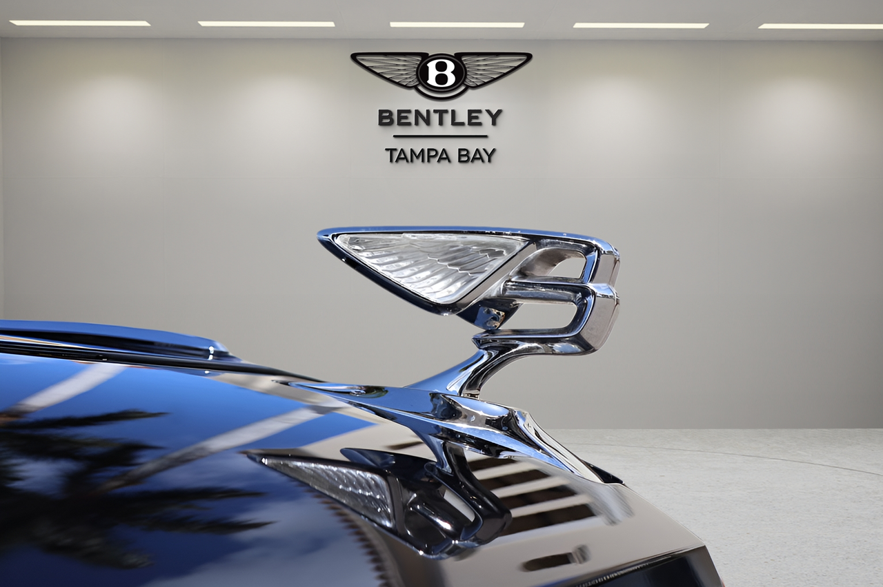 2024 Bentley Flying Spur Base