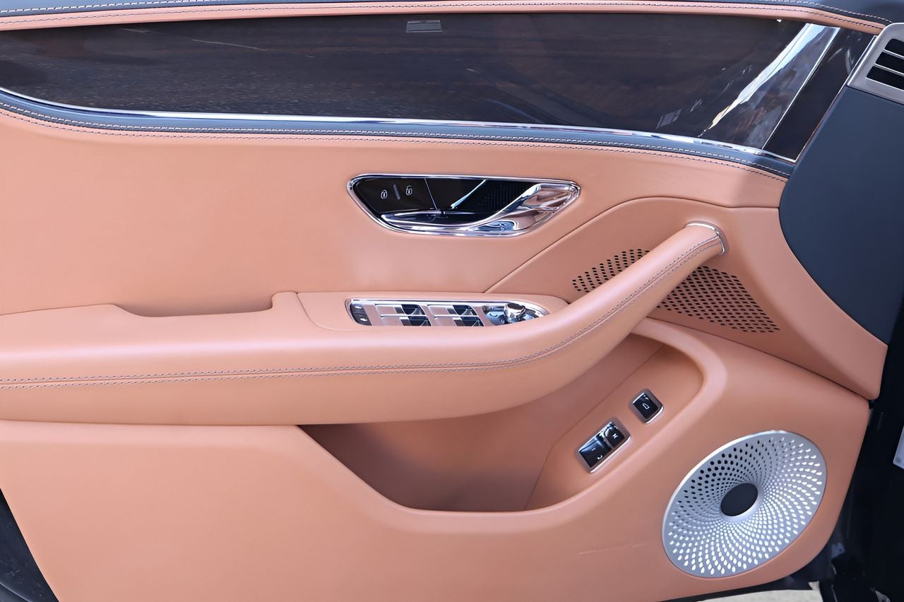 2024 Bentley Flying Spur Base