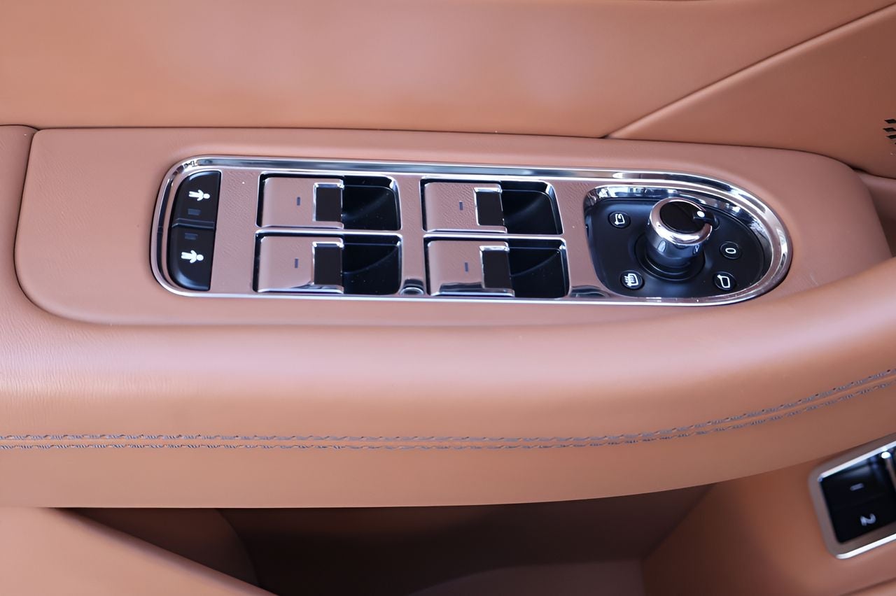 2024 Bentley Flying Spur Base