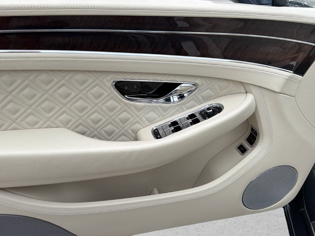 2022 Bentley Continental GT V8