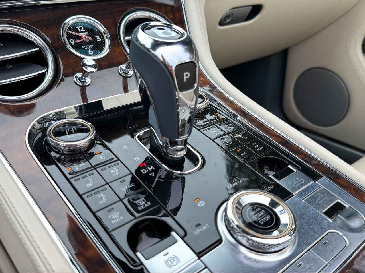 2022 Bentley Continental GT V8