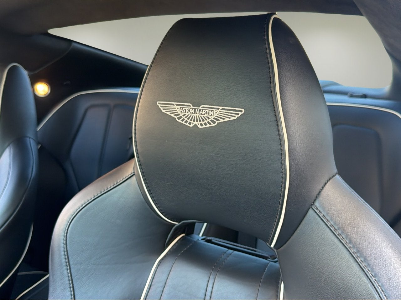 2014 Aston Martin DB9 2dr Cpe Auto