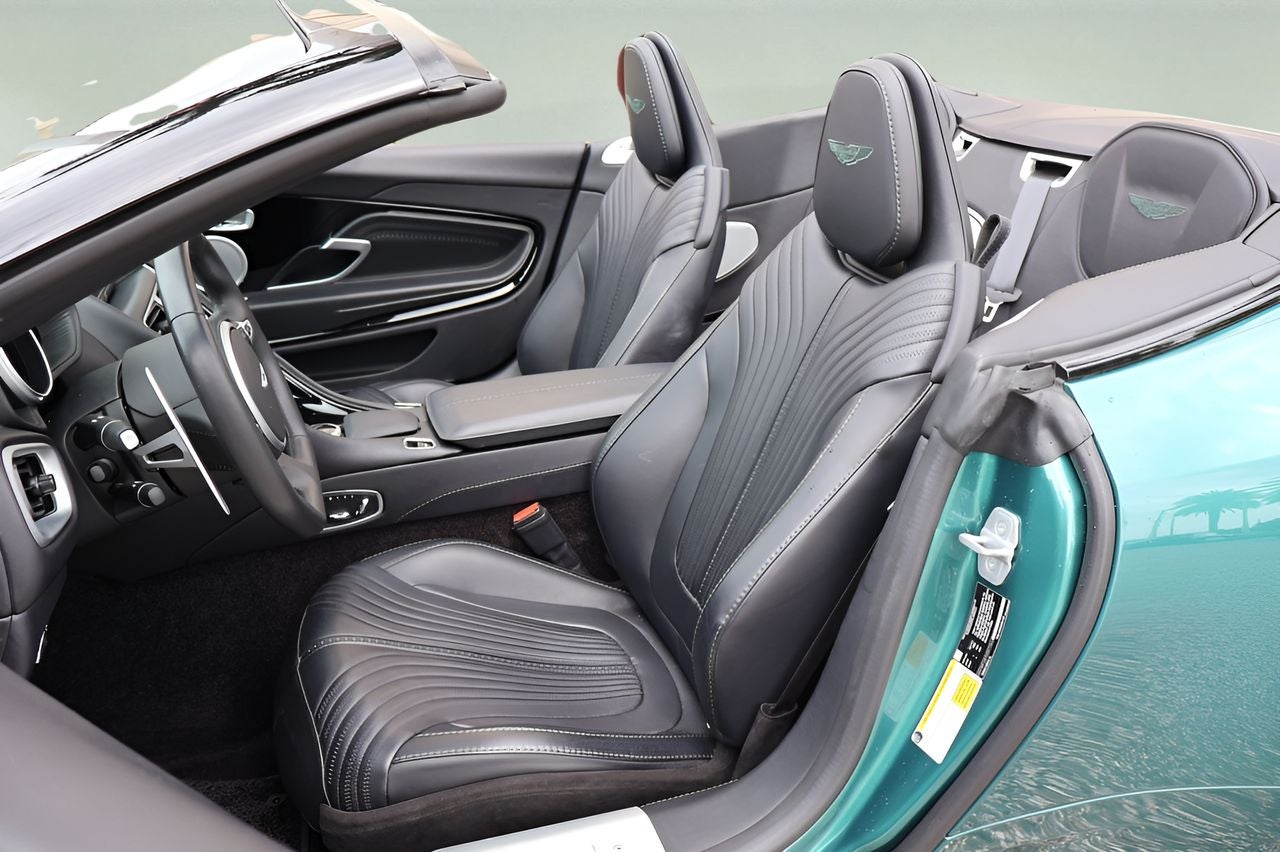 2022 Aston Martin DB11 Volante