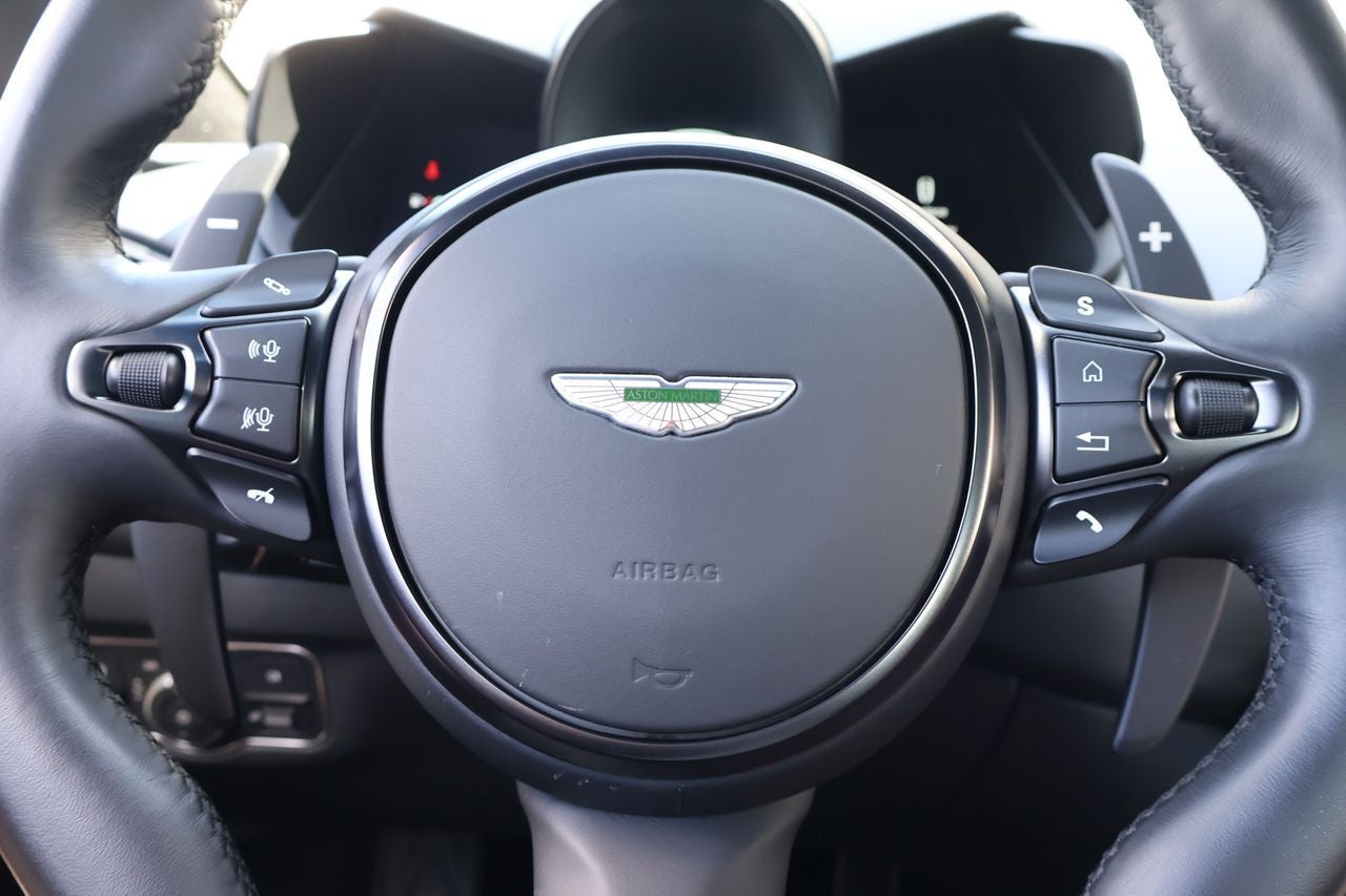 2023 Aston Martin Vantage Base