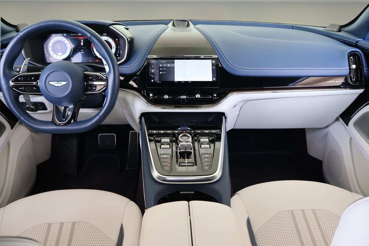 2025 Aston Martin DBX 707
