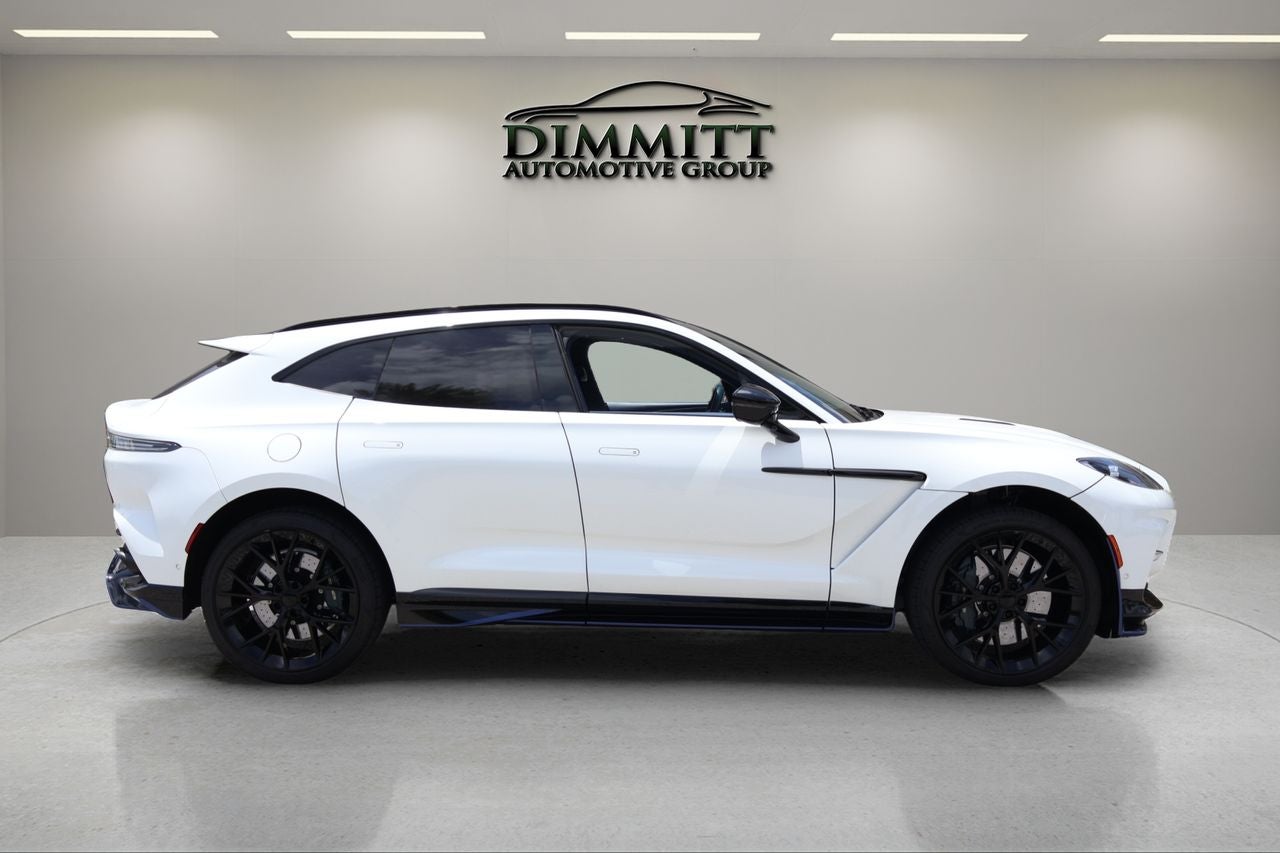 2025 Aston Martin DBX 707