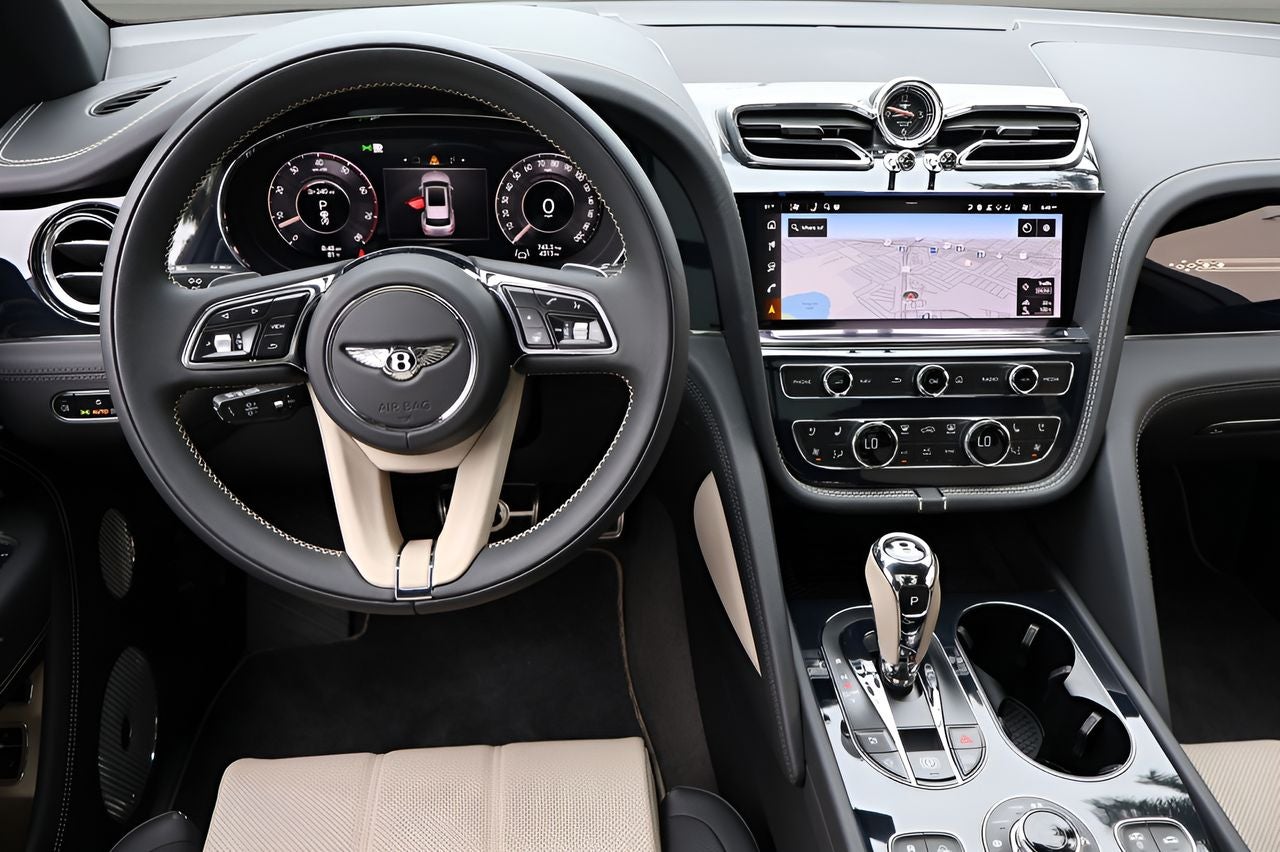 2025 Bentley Bentayga EWB Azure
