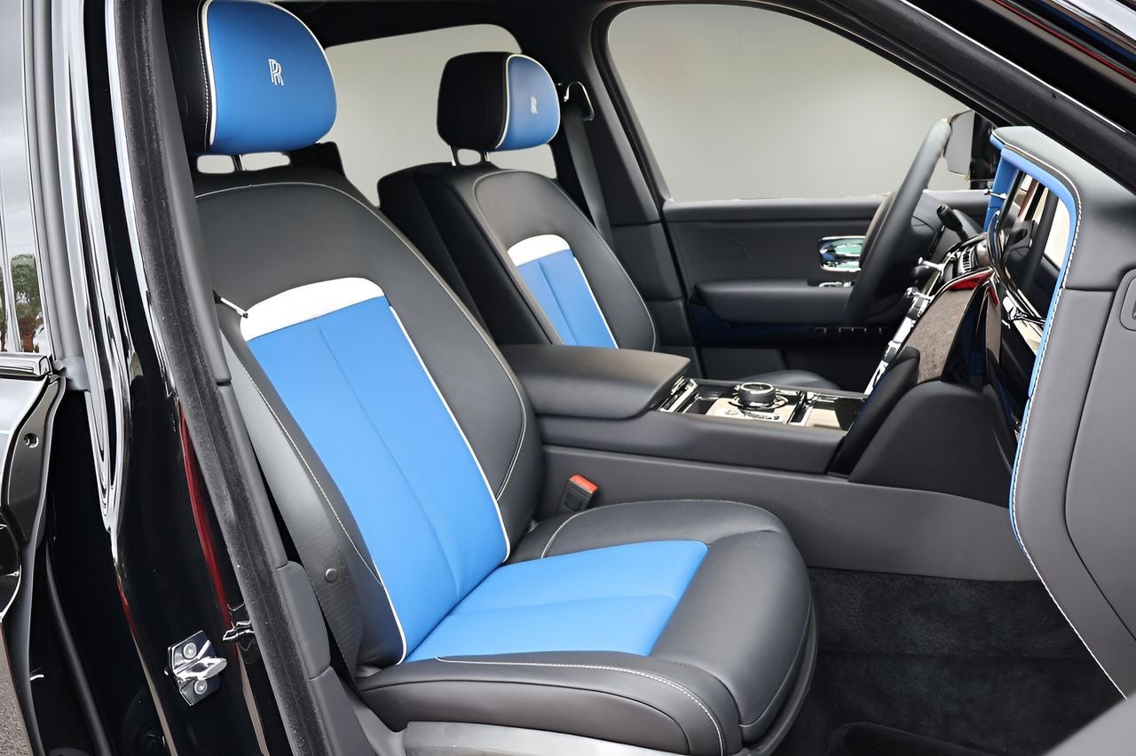 2026 Rolls-Royce Cullinan Black Badge