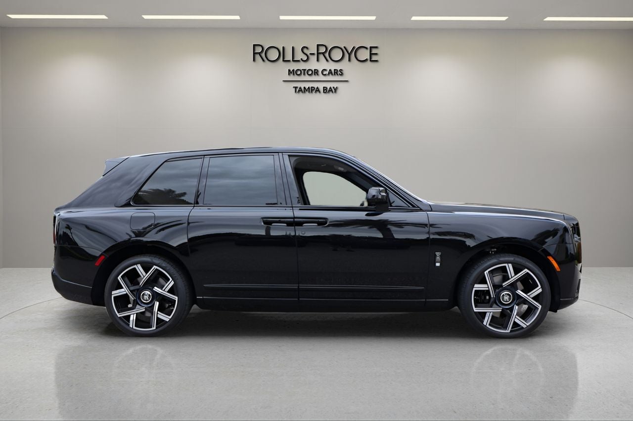 2026 Rolls-Royce Cullinan Black Badge