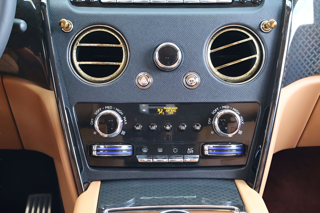 2023 Rolls-Royce Cullinan Black Badge