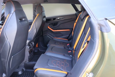 2025 Lamborghini Urus SE