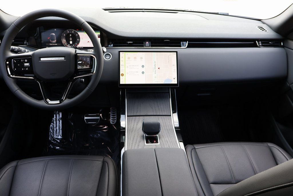 2026 Land Rover Range Rover Evoque Dynamic