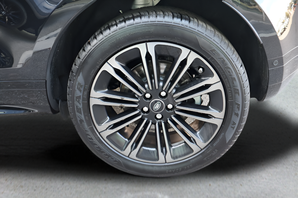 2026 Land Rover Range Rover Evoque Dynamic