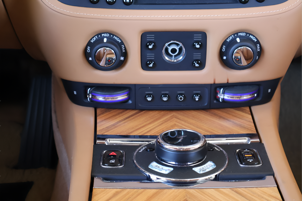 2016 Rolls-Royce Wraith Base