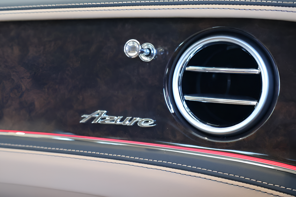 2026 Bentley Flying Spur Azure