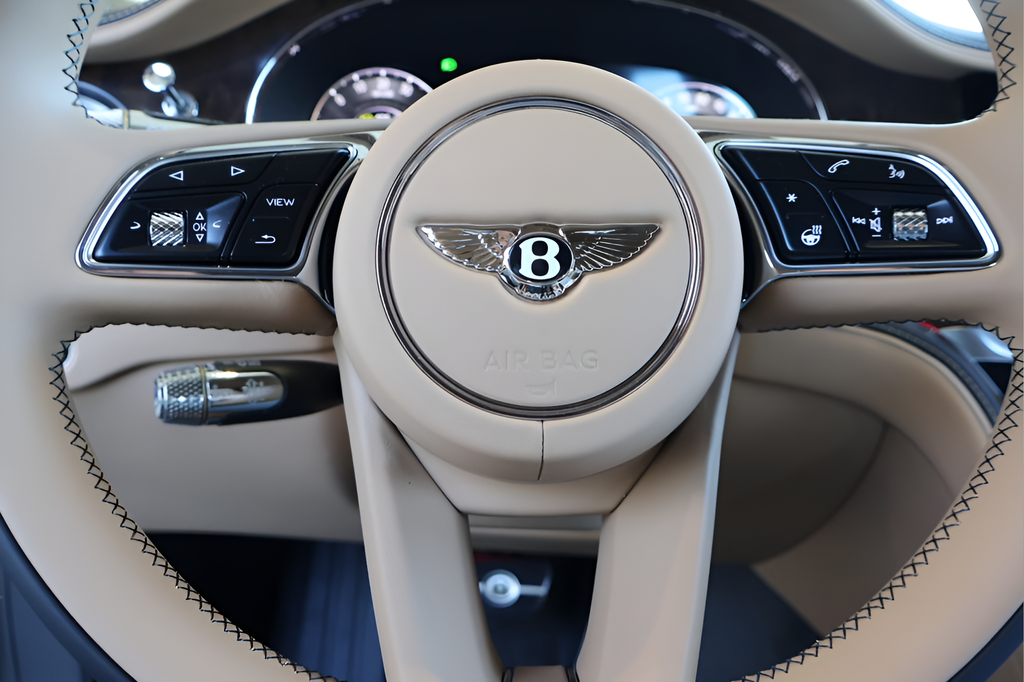2026 Bentley Flying Spur Azure