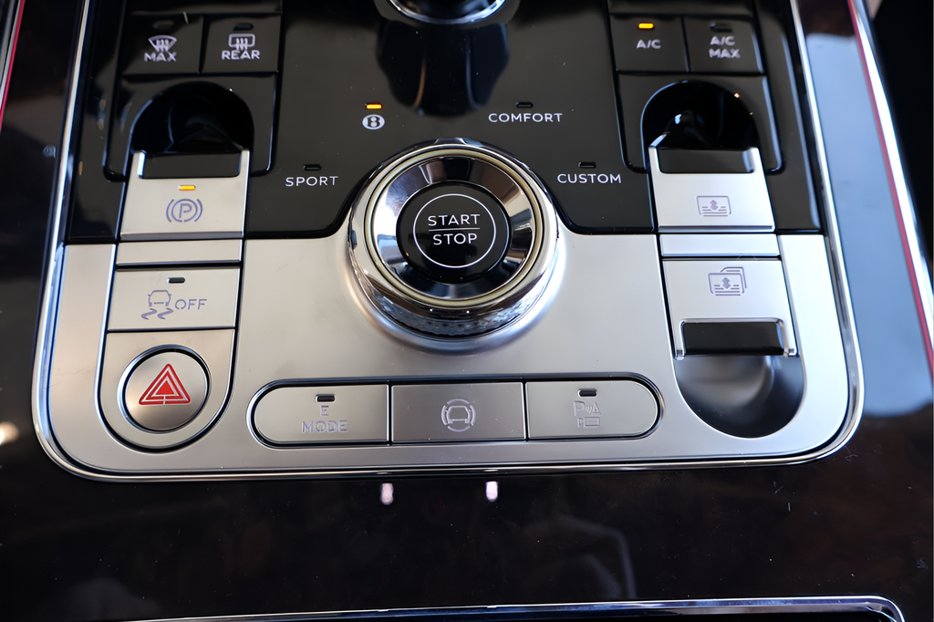 2026 Bentley Flying Spur Azure