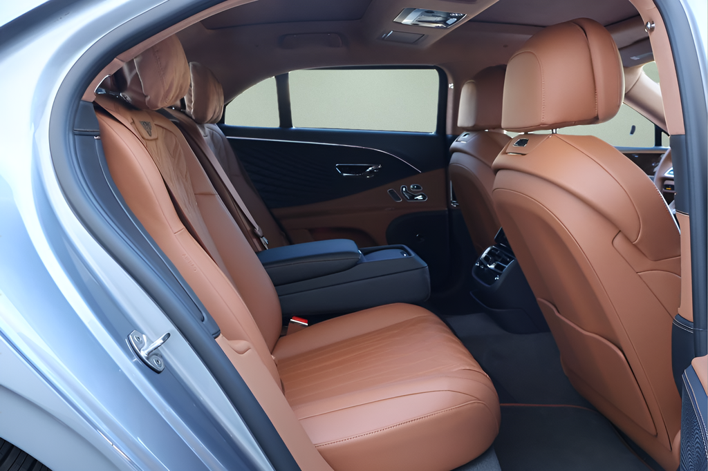 2026 Bentley Flying Spur Azure