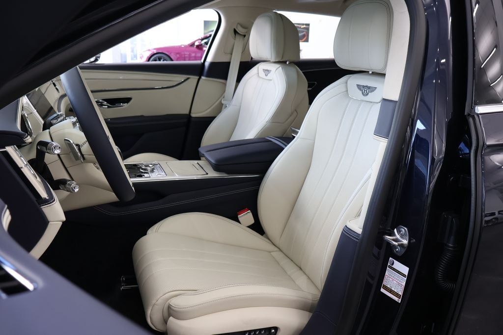 2026 Bentley Flying Spur Base