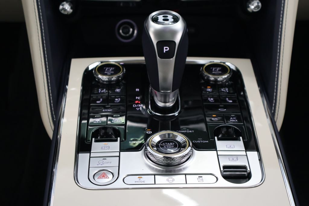 2026 Bentley Flying Spur Base