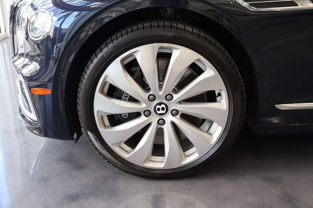 2026 Bentley Flying Spur Base