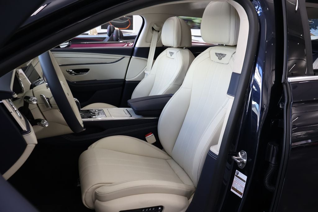 2026 Bentley Flying Spur Base