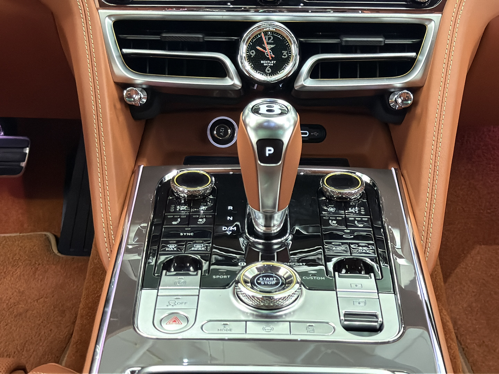 2026 Bentley Flying Spur Base