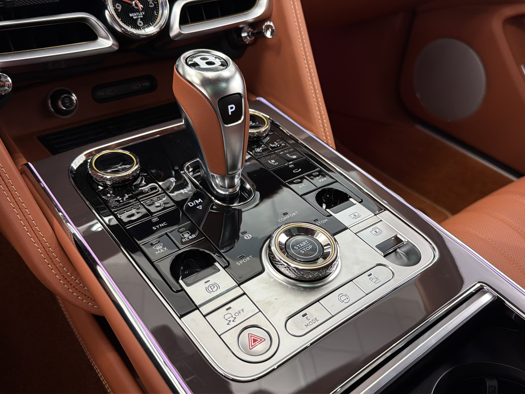 2026 Bentley Flying Spur Base