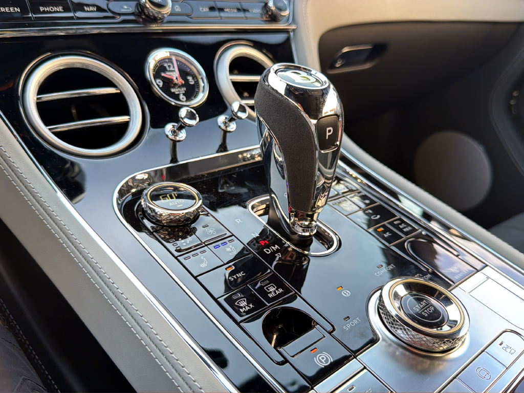2026 Bentley Continental GT V8