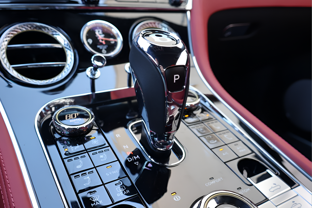 2026 Bentley Continental GTC Azure - Photo 33