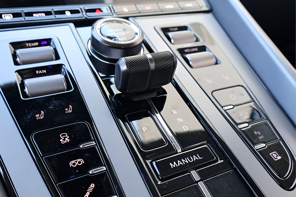 2025 Aston Martin DB12 Coupe