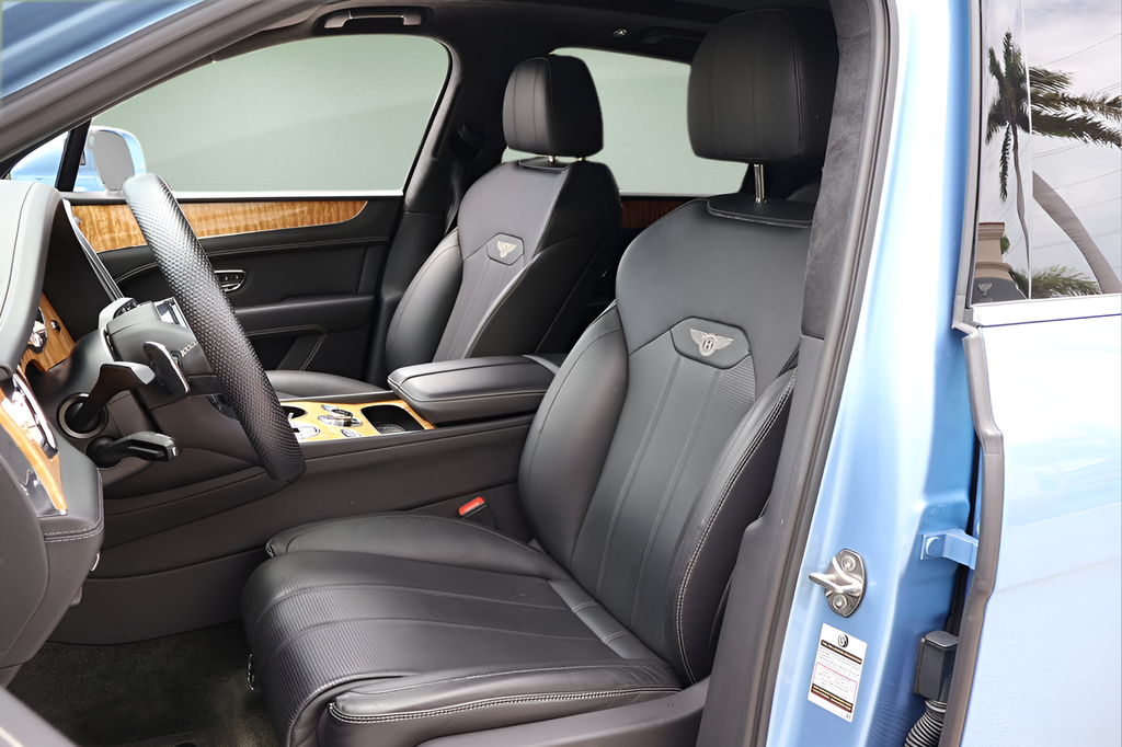 2022 Bentley Bentayga V8