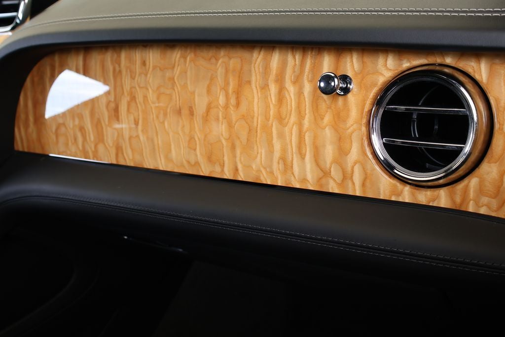 2022 Bentley Bentayga V8