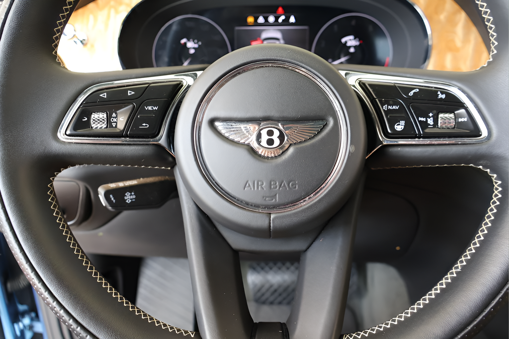 2022 Bentley Bentayga V8