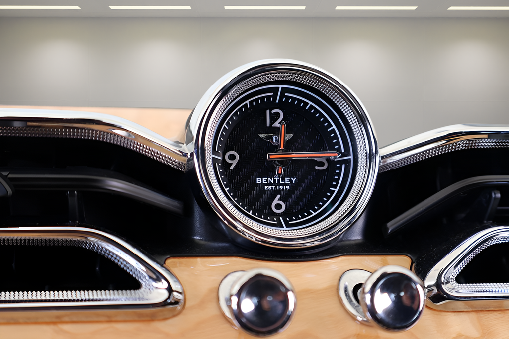 2022 Bentley Bentayga V8