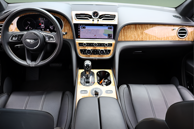 2022 Bentley Bentayga V8