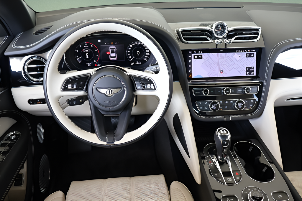 2024 Bentley Bentayga V8