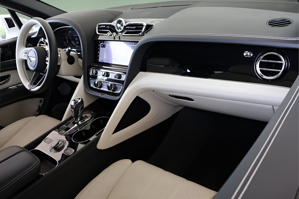 2024 Bentley Bentayga V8
