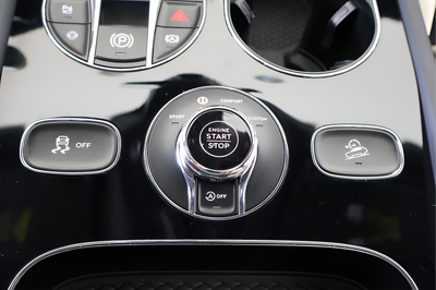 2024 Bentley Bentayga V8