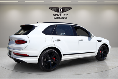 2025 Bentley Bentayga V8