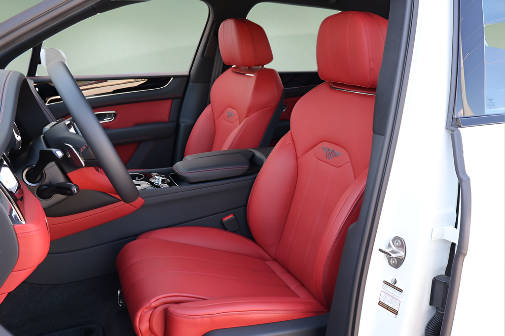 2025 Bentley Bentayga V8