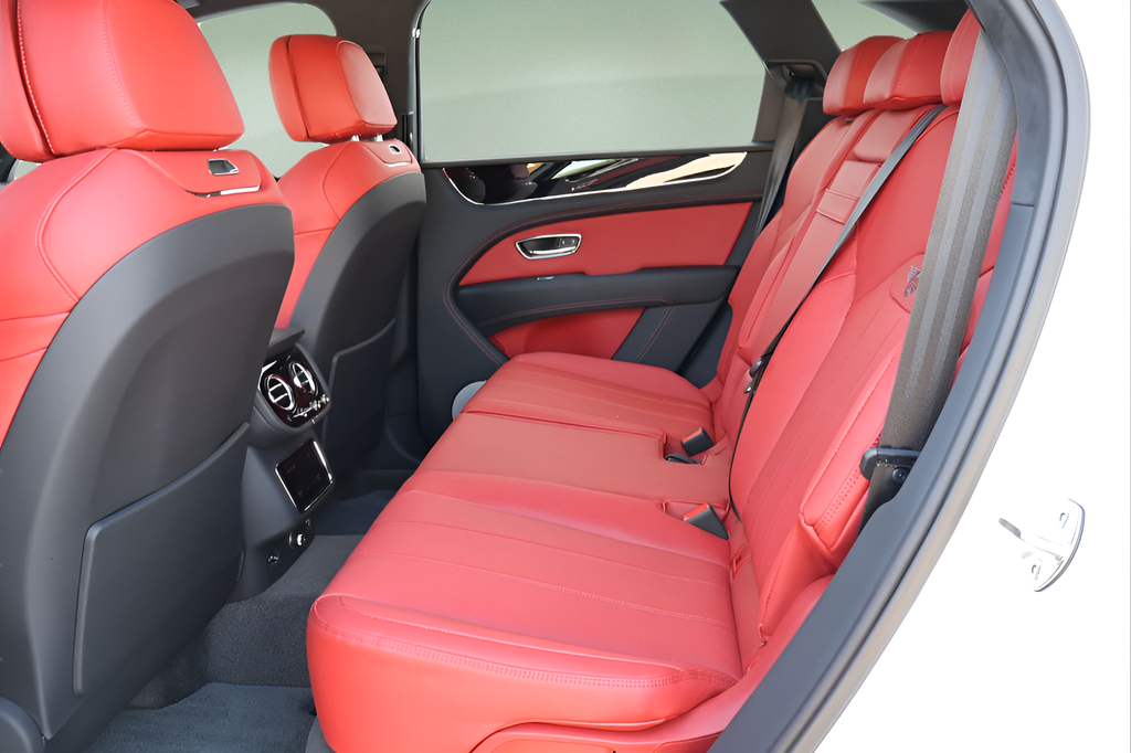 2025 Bentley Bentayga V8