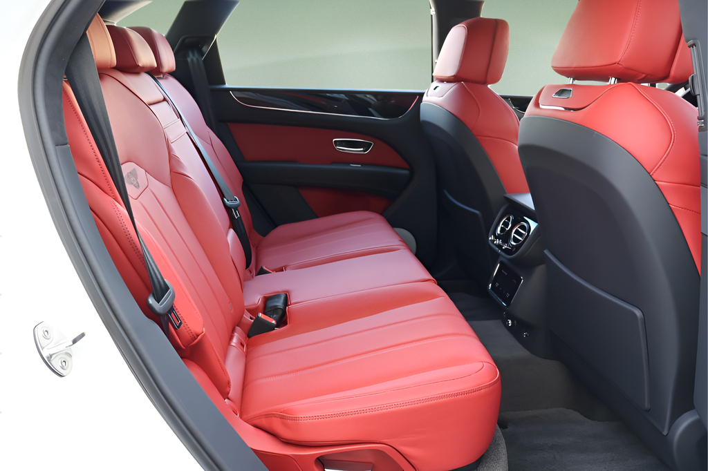 2025 Bentley Bentayga V8